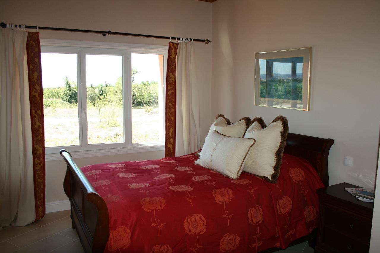 O'Vineyards B&B Carcassonne Villemoustaussou 객실 사진